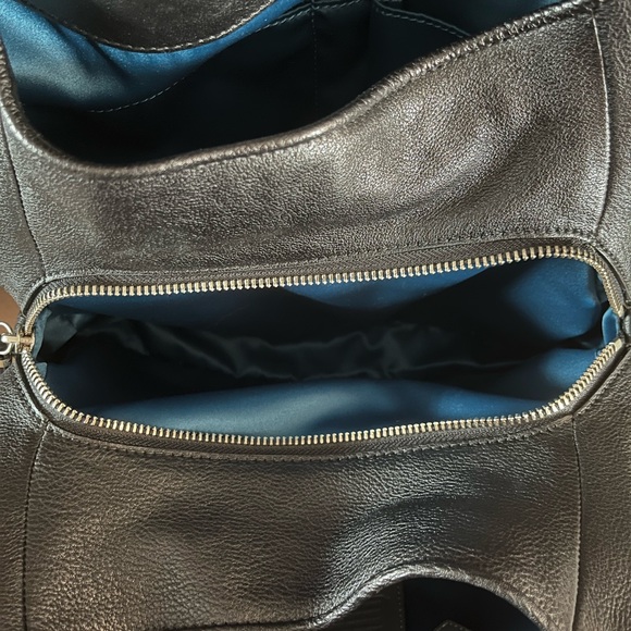 Coach monogram and leather shoulder bag. - Picture 8 of 12